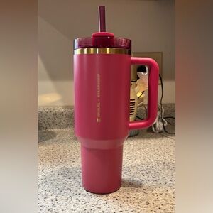 Stanley x Starbucks Berry Glitter Pink Starbucks Stanley 40 oz